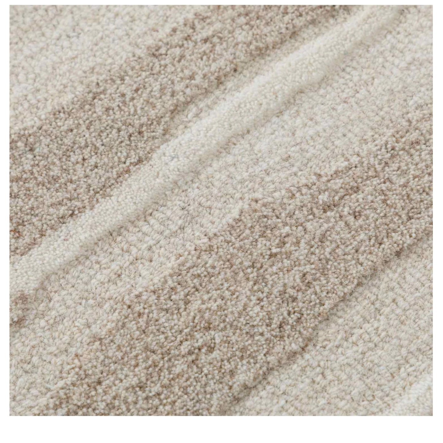 Modern design pattern tafted rug