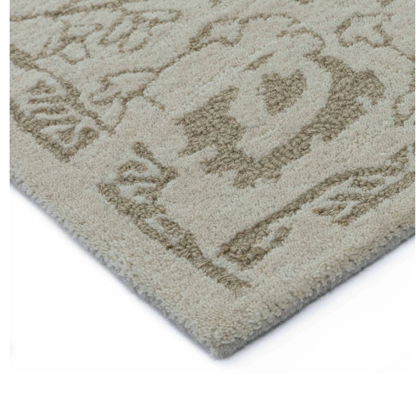Persian design pattern tafted rug