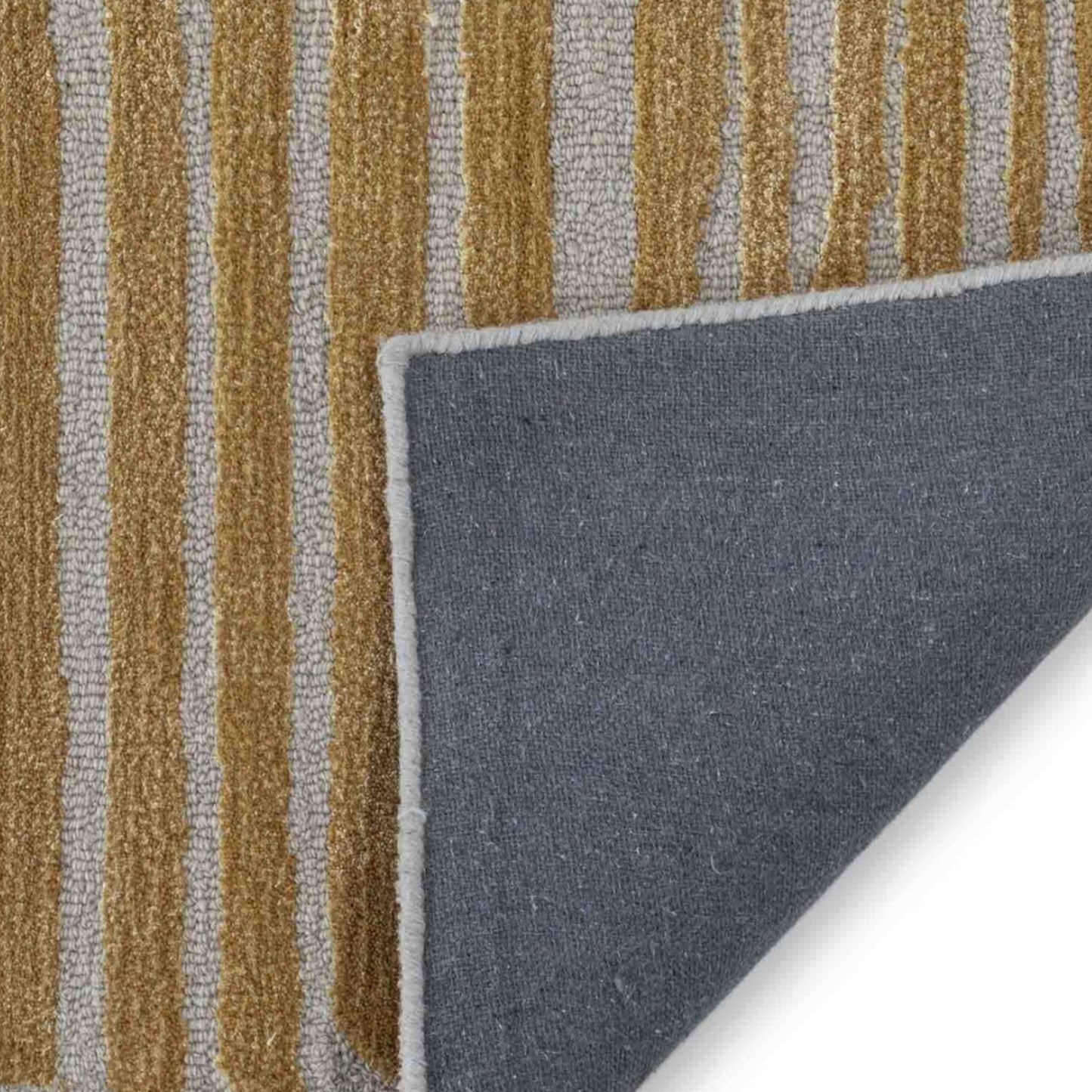 Modern design pattern tafted rug