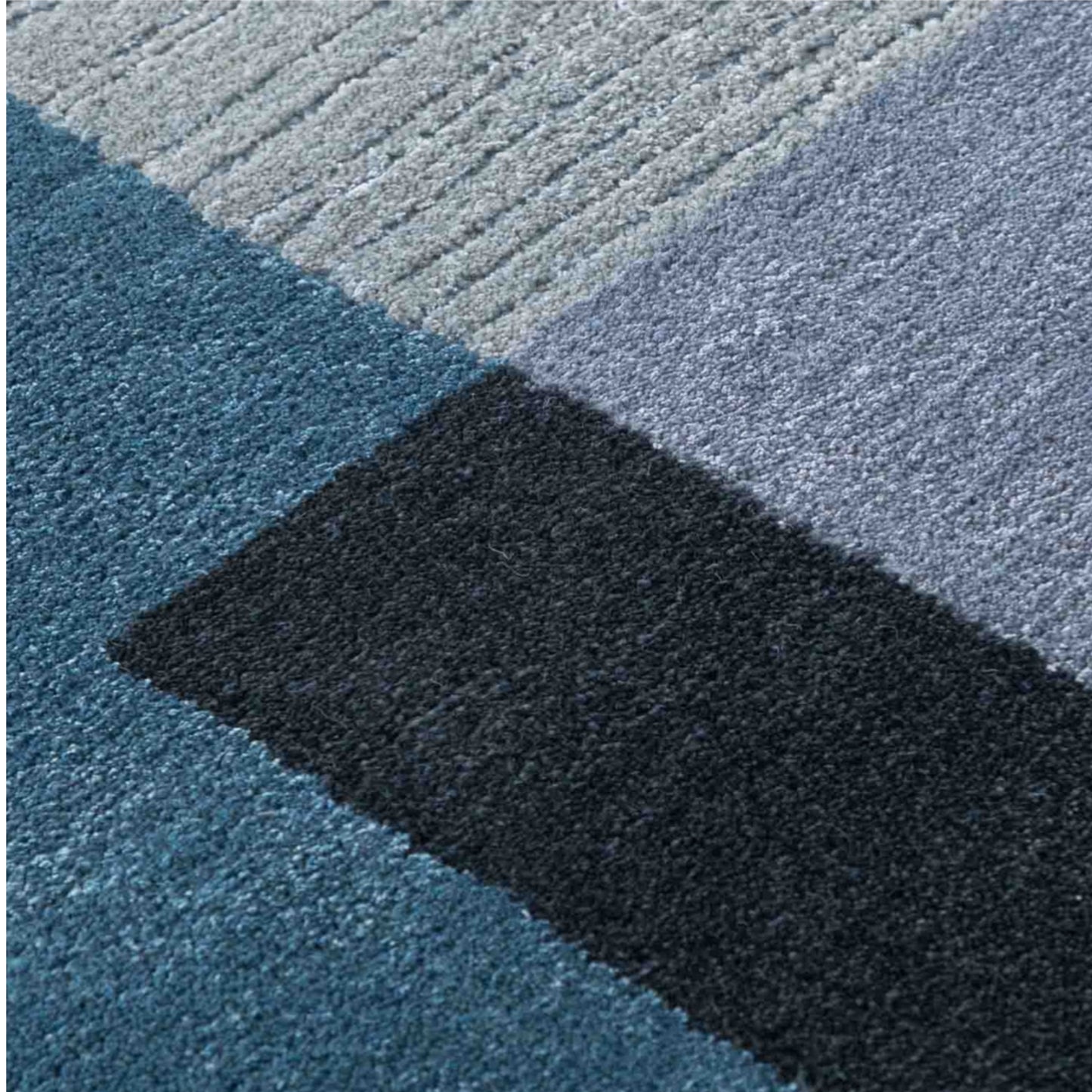 Modern design pattern tafted rug