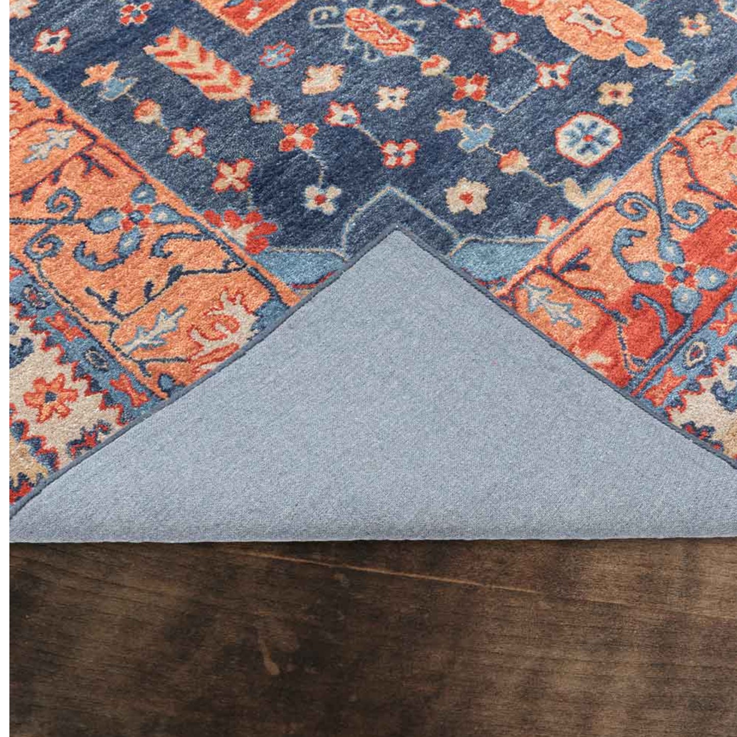 Persian design pattern tafted rug