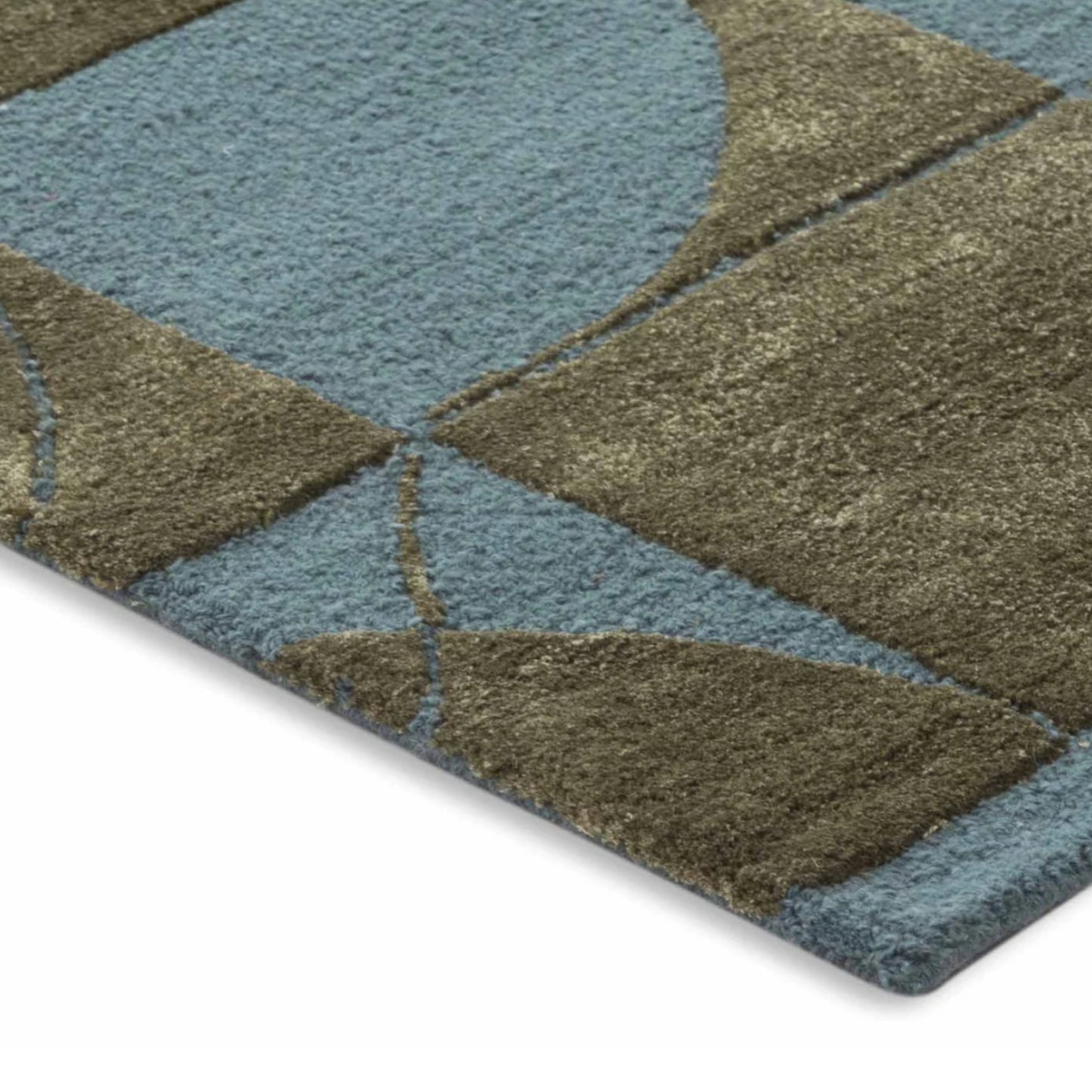 Modern design pattern tafted rug