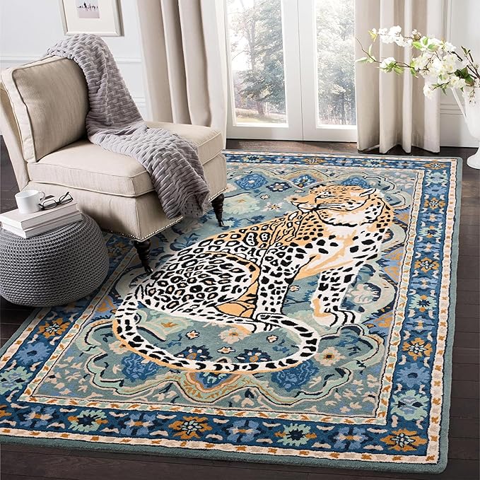 Persian design pattern tafted rug
