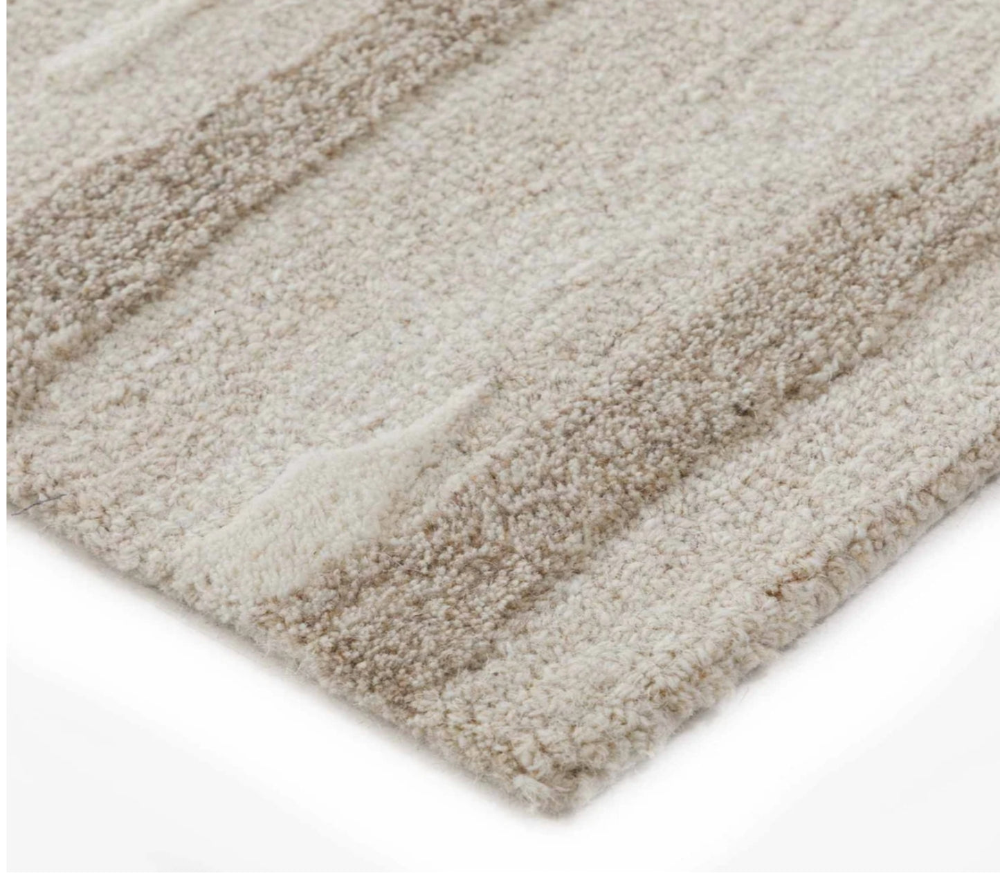 Modern design pattern tafted rug