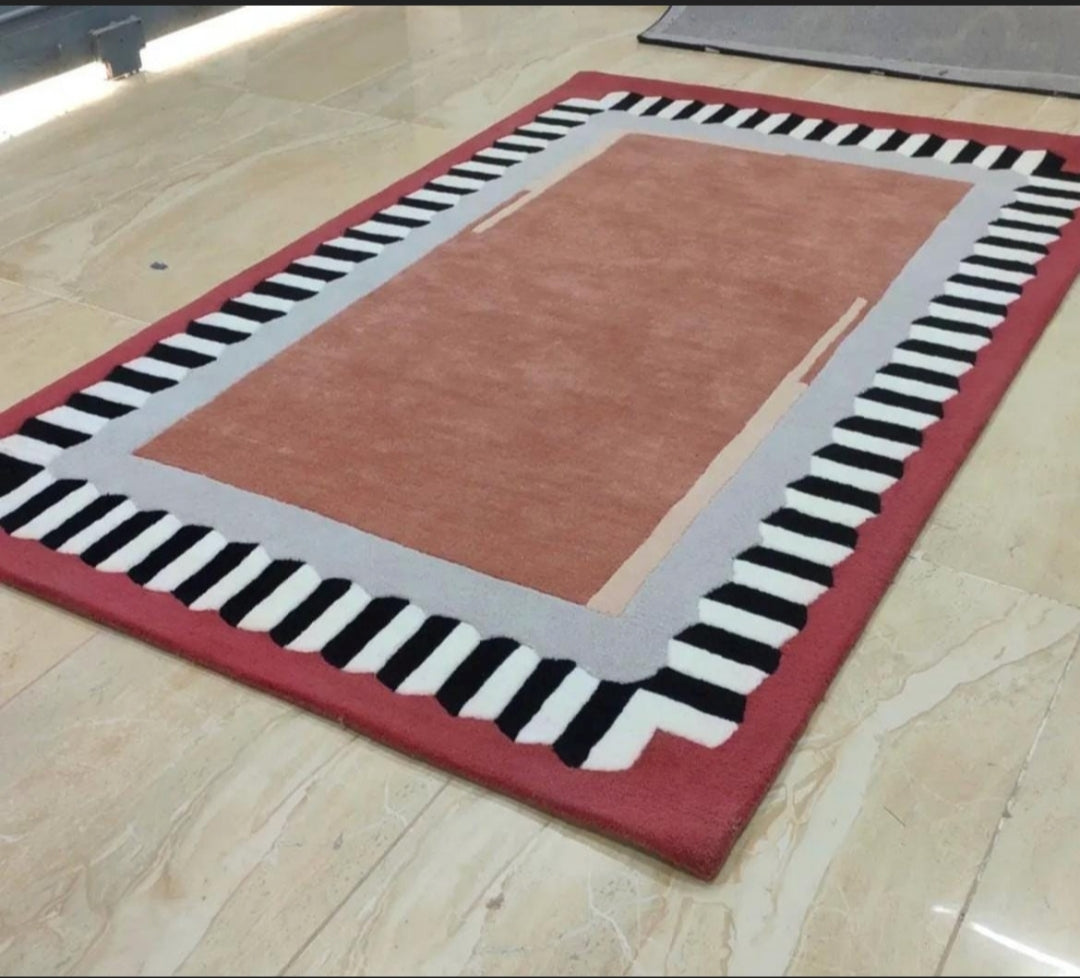Persian design pattern tafted rug