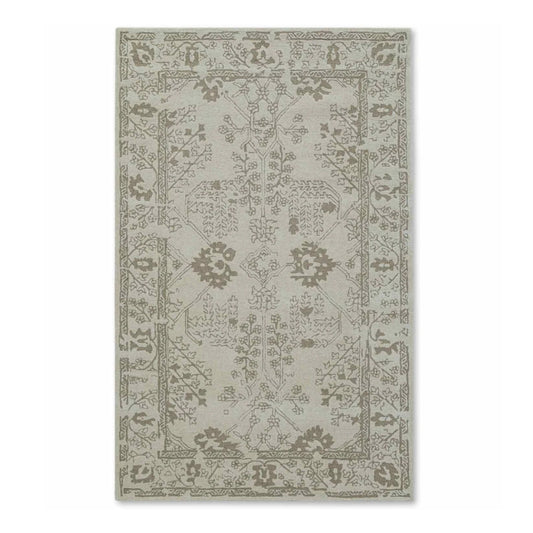 Persian design pattern tafted rug