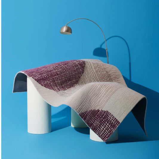 Modern design pattern tafted rug