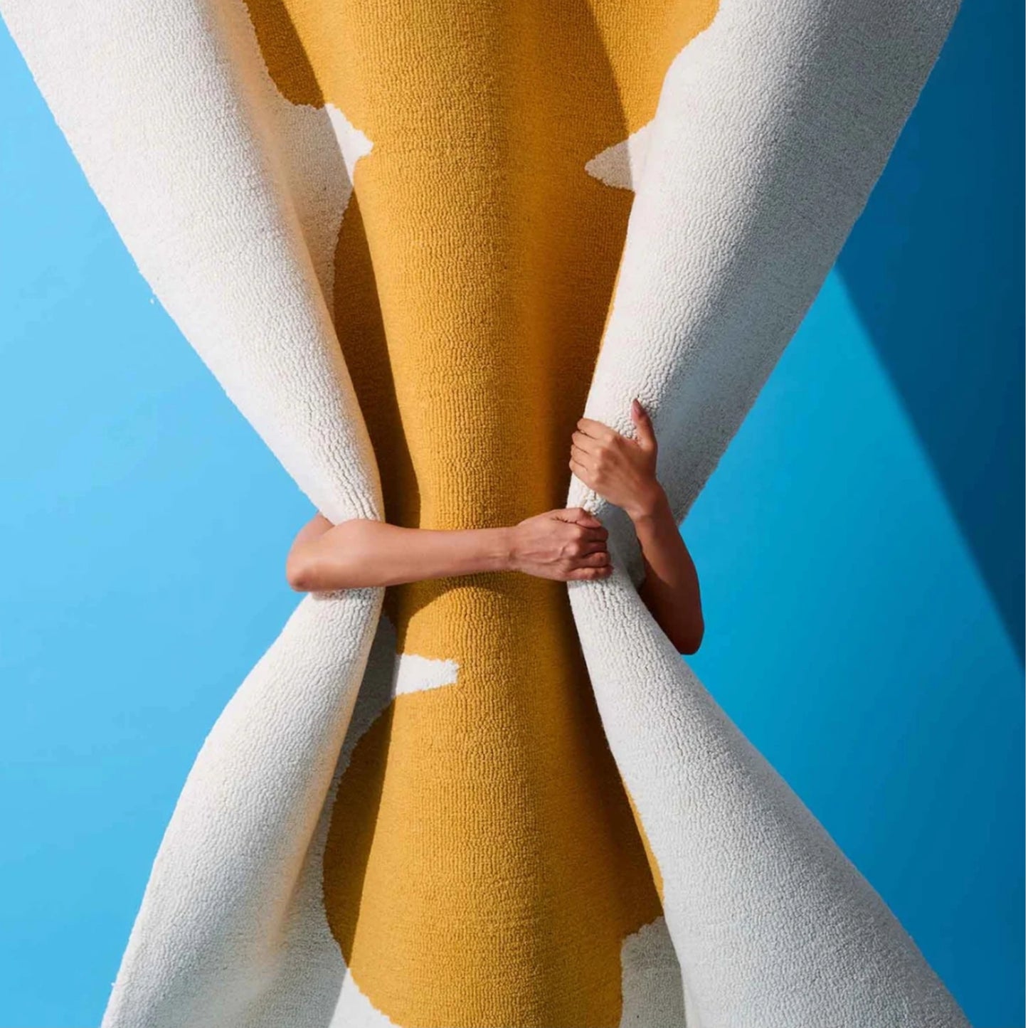 Modern design pattern tafted rug