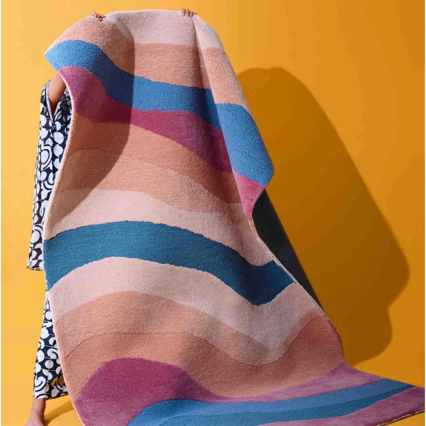 Modern design pattern tafted rug