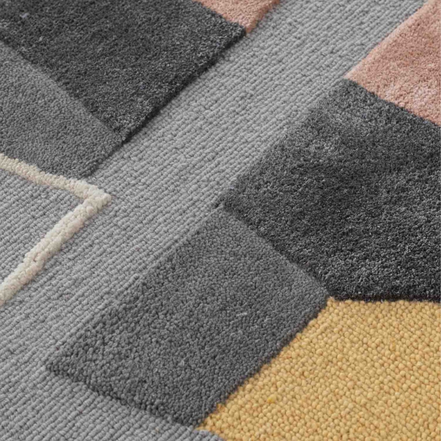 Modern design pattern tafted rug