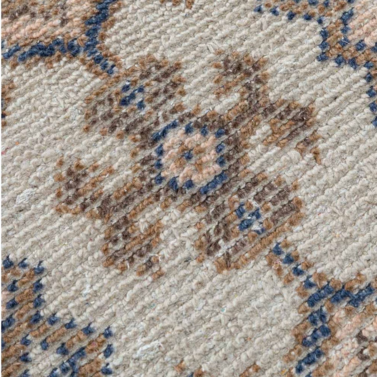 Persian design pattern Hand Knotted
