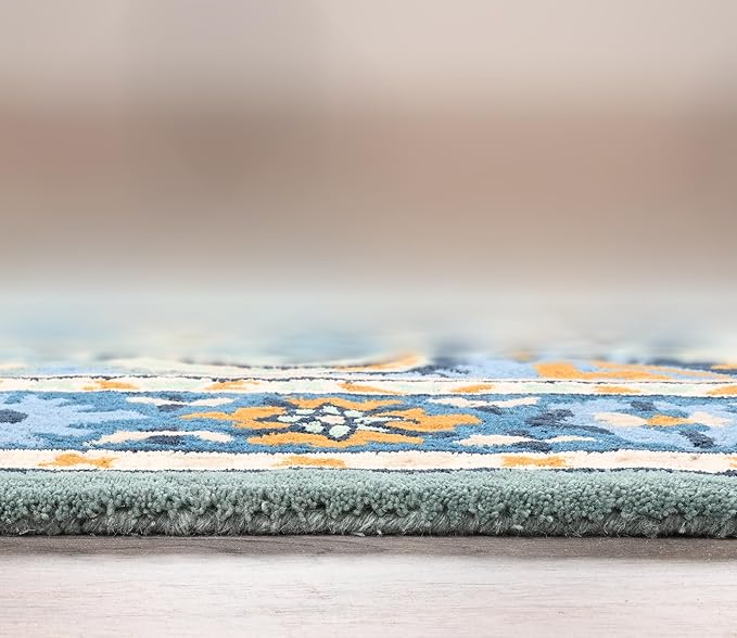 Persian design pattern tafted rug