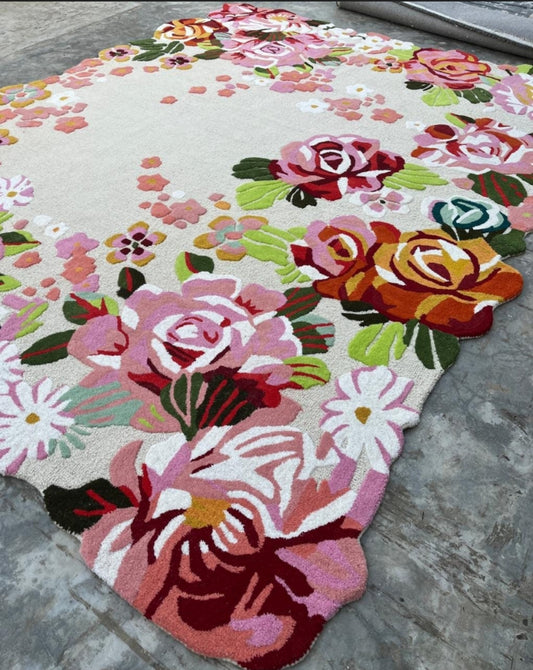 Persian design pattern tafted rug